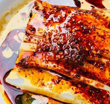 西安这五家限时供应的卤汁凉粉,每一口都是记忆中的味道!