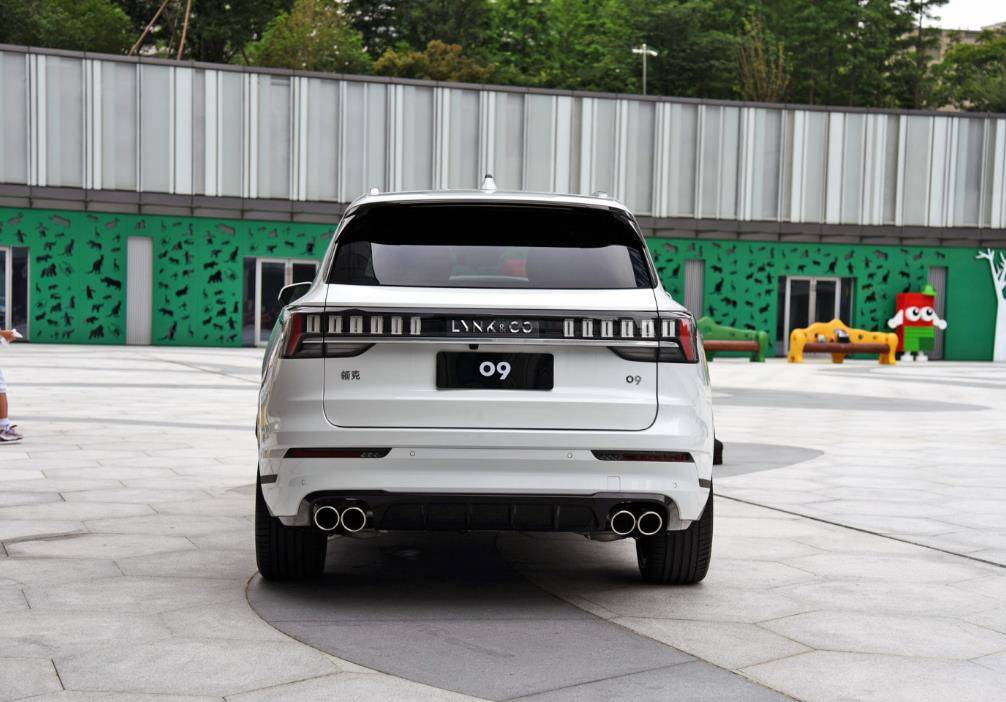 领克09,车长5米多,2.0t 8at 四驱,对标丰田汉兰达_搜狐汽车_搜狐网