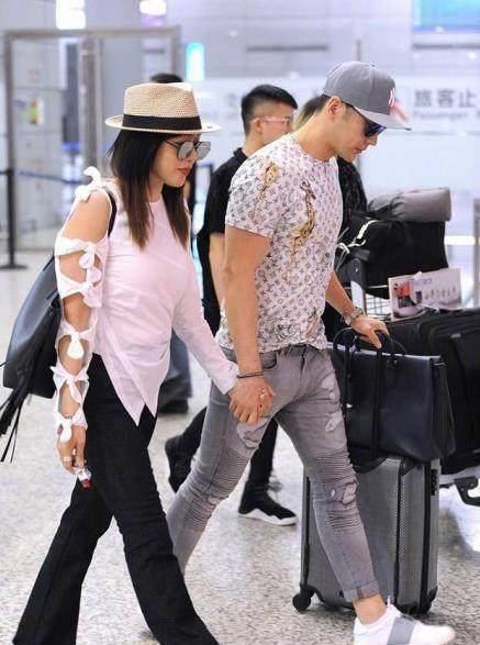 张伦硕娶了大自己12岁的钟丽缇后不懂心疼人?粉丝都为他喊冤!