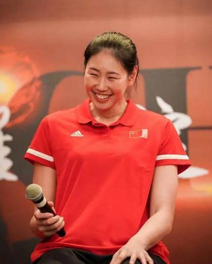 36岁颜妮正式接任新职务,郎平眼光独到,我们体育未来可期_奥运_球员