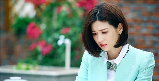 和周一围分手后嫁给富豪老公,今替夫还债,42岁的童蕾活成了这样_时候