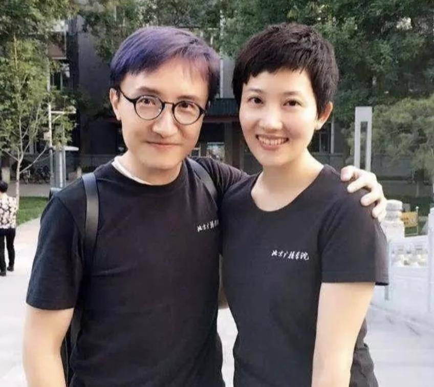 电视最帅主持人,"隐婚"18年,女子竟是电视名嘴的她_鲁健_郑天亮_工作