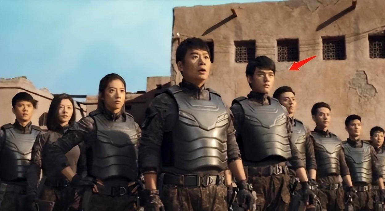 成龙"转载"《战狼2》第一波口碑传播,观众打分评价一针见血_沙暴_狂怒