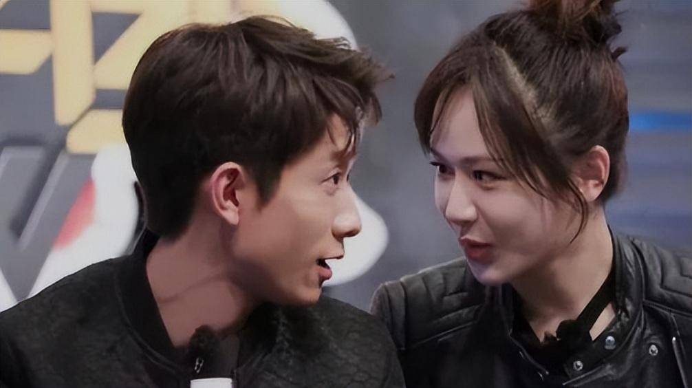 杨紫打电话张口借2个亿,张一山不知是在录节目,反应太真实了!