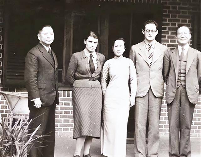 美女陆英:16年生下14胎,36岁油尽灯枯不治身亡,可惜这绝世佳人_家族