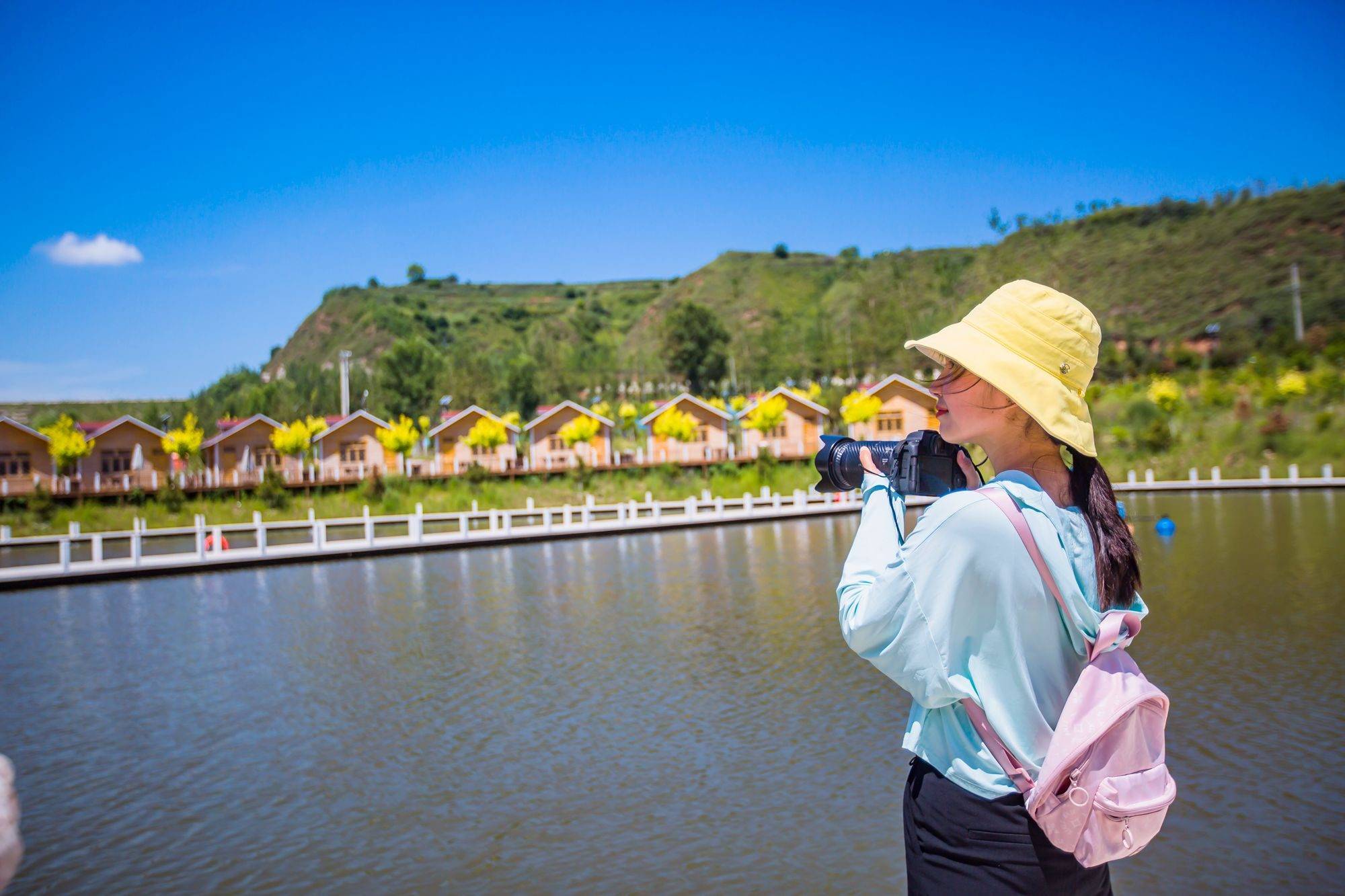 甘肃渭源鹿鸣谷,依山傍水,环境优美,是假日避暑旅游的好去处_小朋友