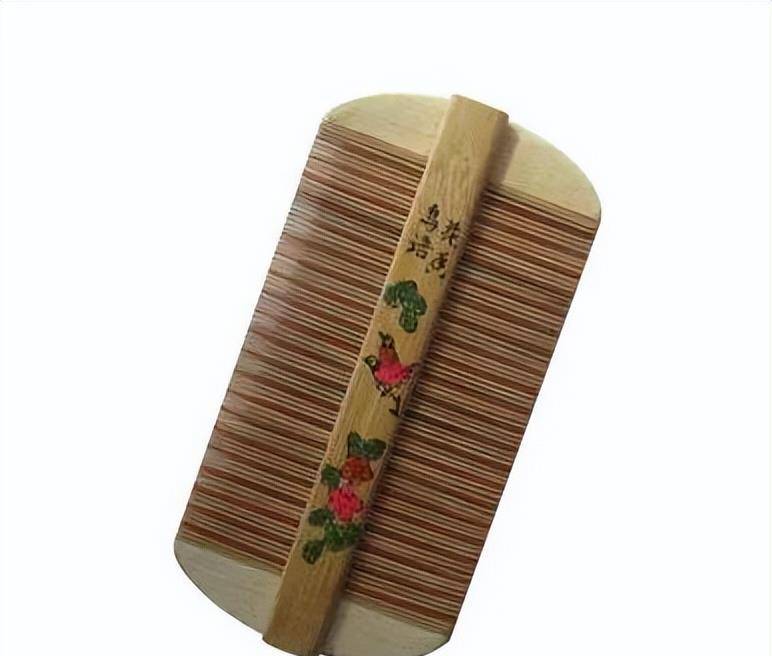 多年前风靡全国的老物件,有些如今已成为古董,你家现在还有吗?_大哥大