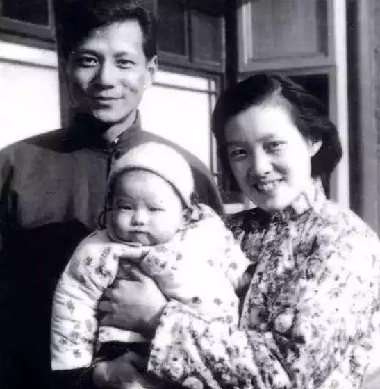 洪晃_许晴_父亲