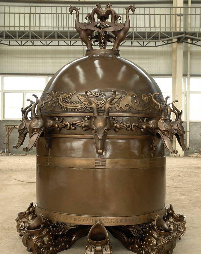 冯锐复原的地动仪可是风波仍未停歇,几年以后,张衡以及地动仪的内容在