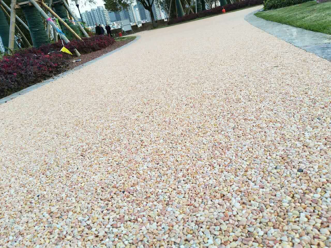 水洗石施工工艺流程_进行_基础_材料