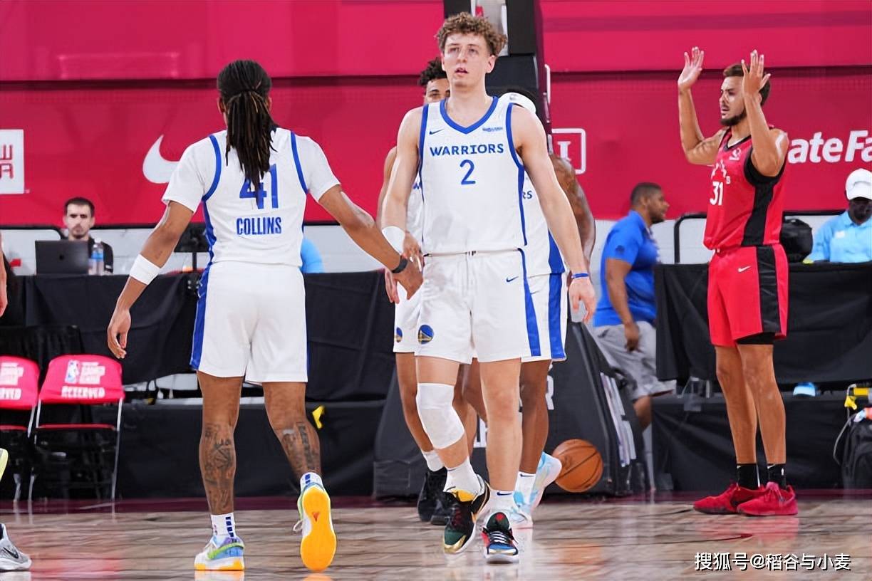 davis),此前效力于圣路易斯大学大三控卫尤里-科林斯(yuri collins)