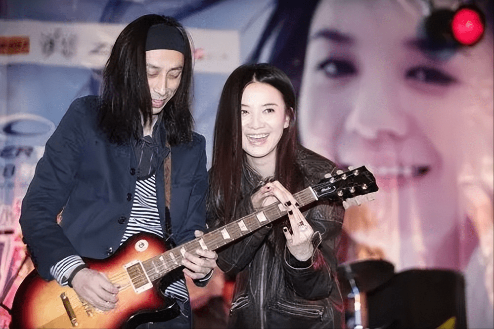 海清一句话,扯下宋佳"插足成瘾"的遮羞布,演技再好也救不了她_表演