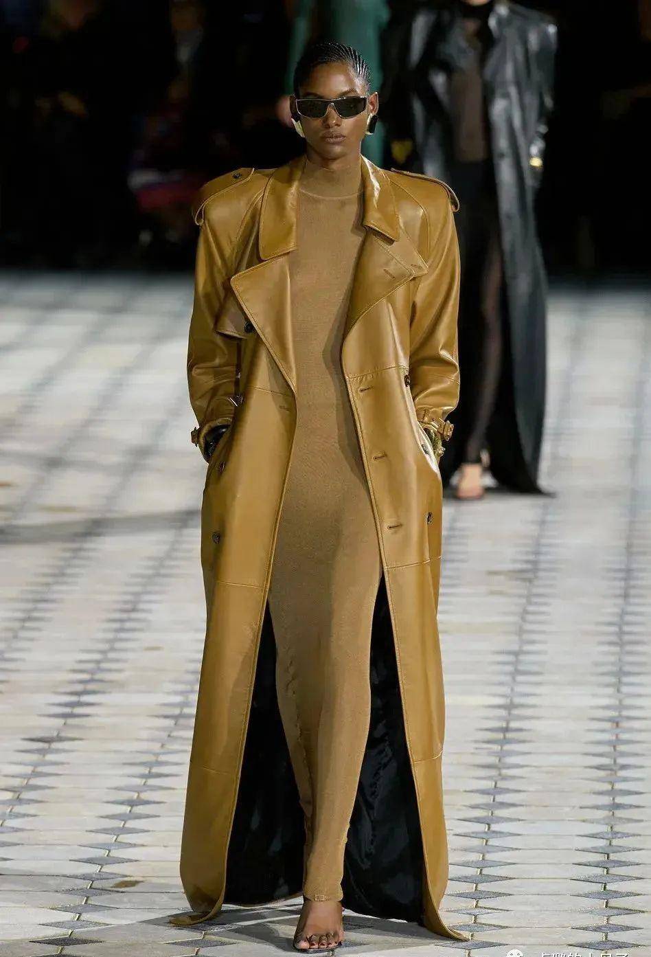 43岁殷桃再获金鹰奖,优雅尽显,这一次终于不再陪跑了_礼服_造型_高定