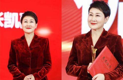 张凯丽和叶乔波在线联动,30年情谊依旧没变,速滑功底不减当年_节目