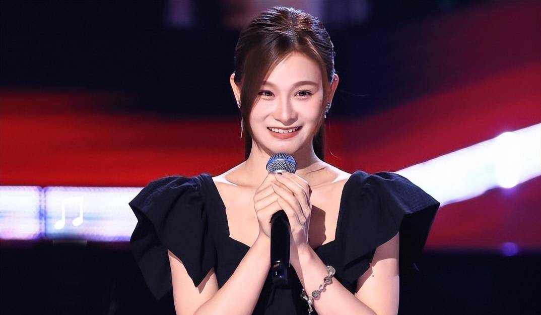 《好声音》抢位战全程高能,3大黑马学员出现,杨苏阿黛输给资本_潘玮柏