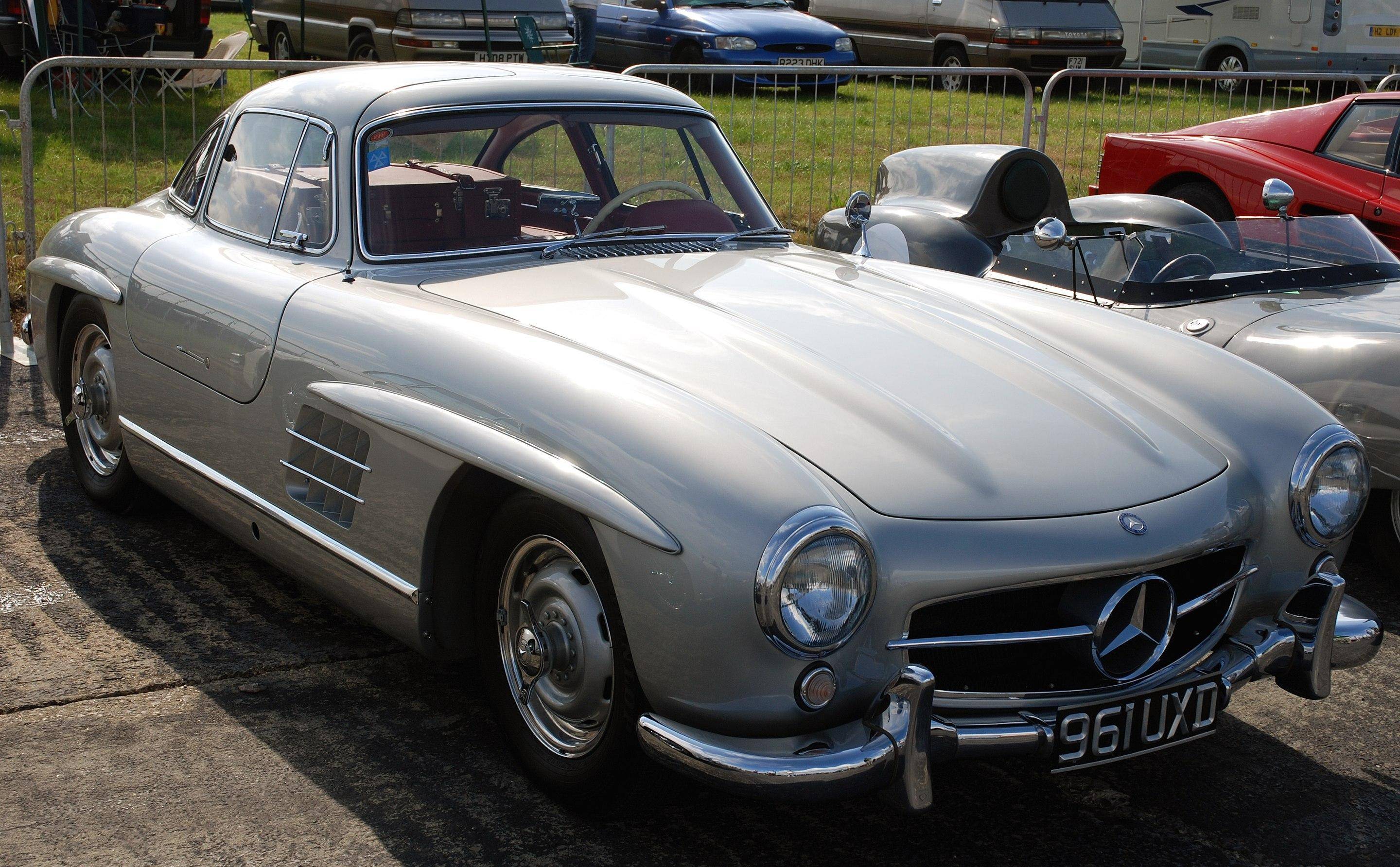 最美奔驰sl级第1代w198与w121_搜狐汽车_搜狐网