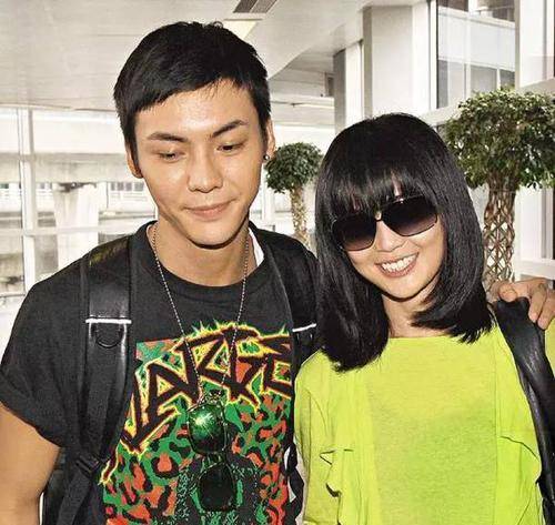 百亿富豪男友拒绝结婚,两人同居6年不欢而散_石恒聪_感情_香港