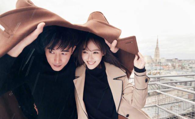 罗晋被陌生女子挽胳膊头靠肩合影,比孙俪还抢镜_孩子_造型_片场