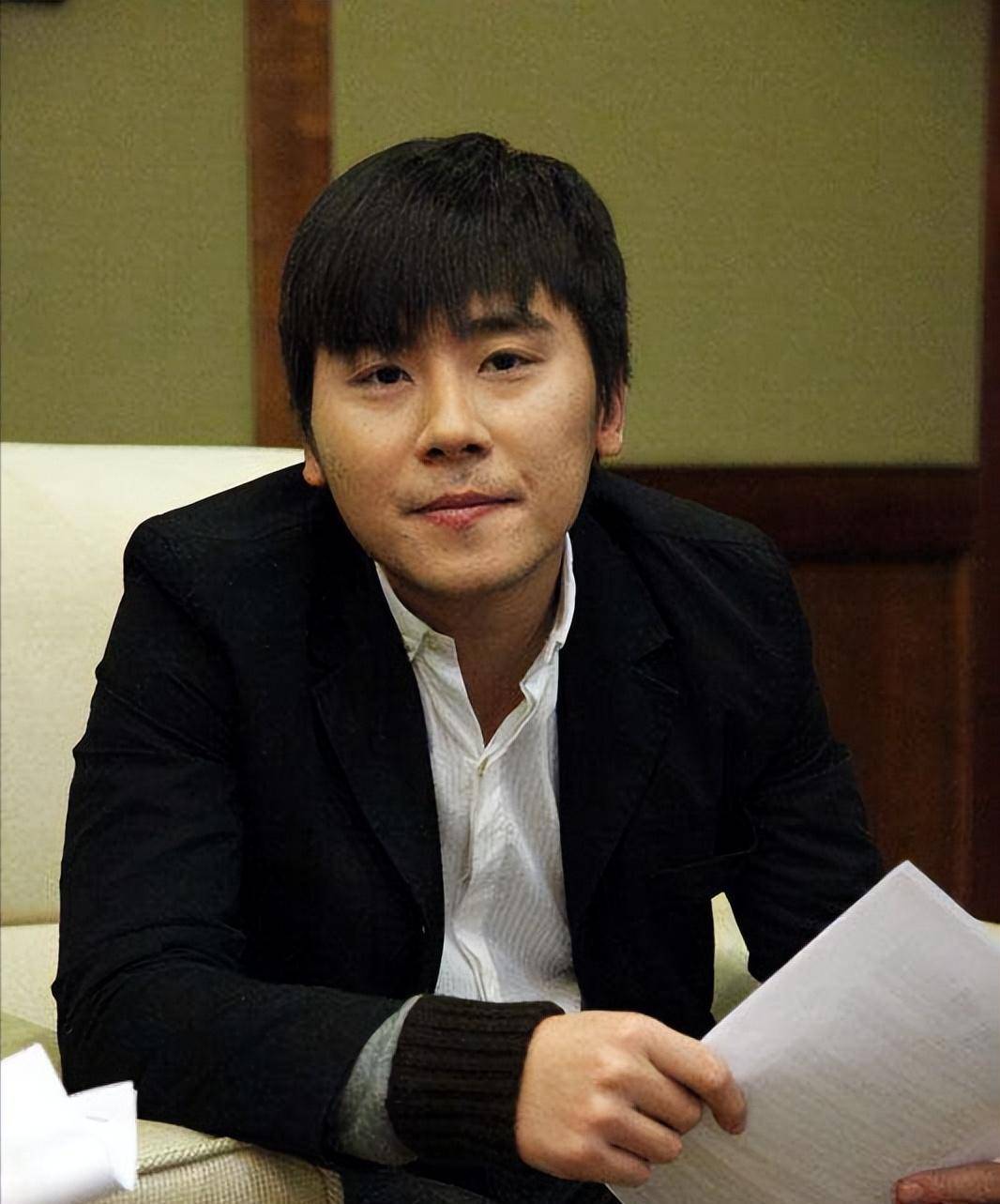 马可:曾是汪涵的搭档,如今依旧不红,好在妻儿相伴,家庭幸福_节目_梦想