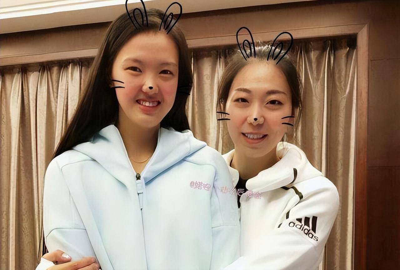 中国女排四大好闺蜜 别以为只有朱婷姚迪会玩 其实她们更会玩_惠若琪