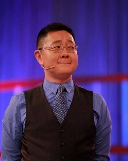 从受人尊敬的电视主持人到"万人烦",张绍刚经历了什么?