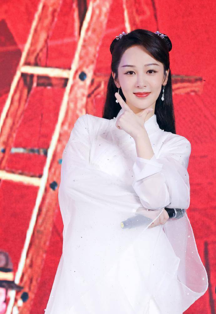 《萌探》杨紫造型多变:紫薇,红孩儿等,但还是熟悉的"小猴紫"_紫妹