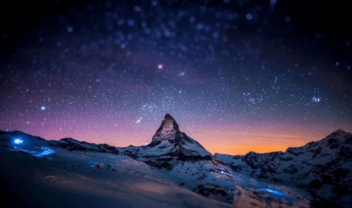 停止对星空奥秘的探索浩瀚宇宙,璀璨星空——王尔德我们生活在阴沟里
