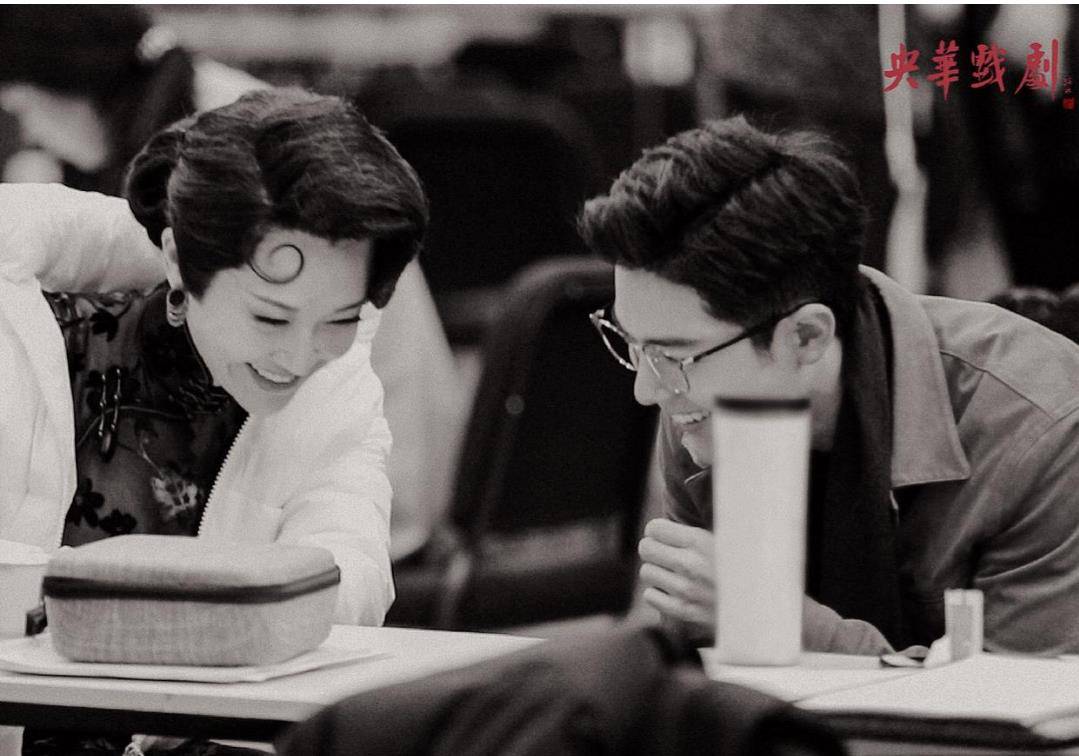 肖战优秀,粉丝高素质,双向奔赴的喜欢,才是人间值得_话剧_城市_演出