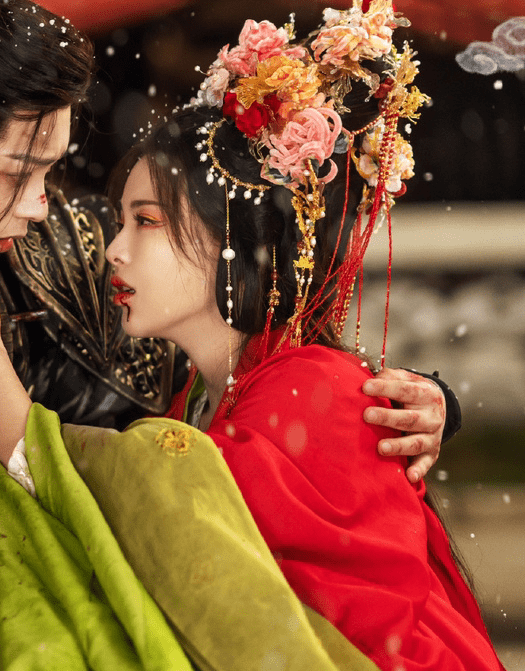 杨超越最成功的作品可能就是《我是锦鲤》_观众_比赛_什么