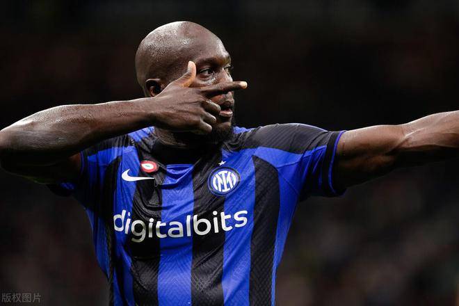 他们成功找到了一位顶替卢卡库的球员._进攻_市场_能够在