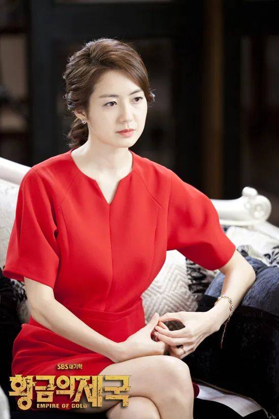 全员恶人对贪欲讽刺太辛辣_崔书润_尹雪姬_父亲