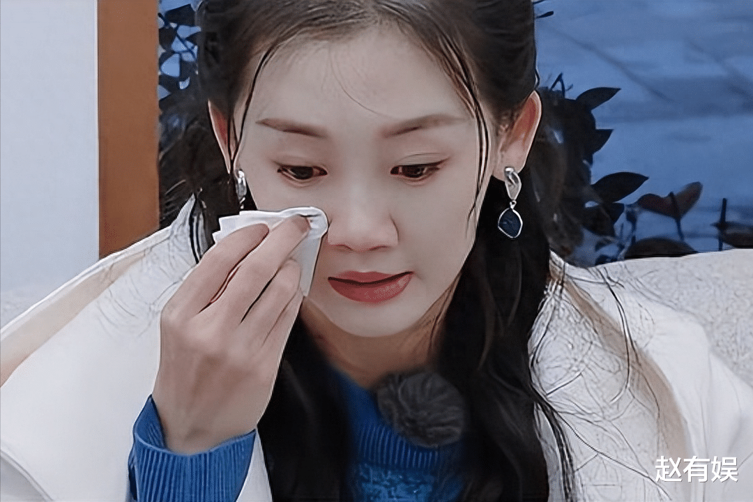 冯小刚直言:她太能装了,永远都红不了,更别提拿奖了_苗苗_大佬_芳华