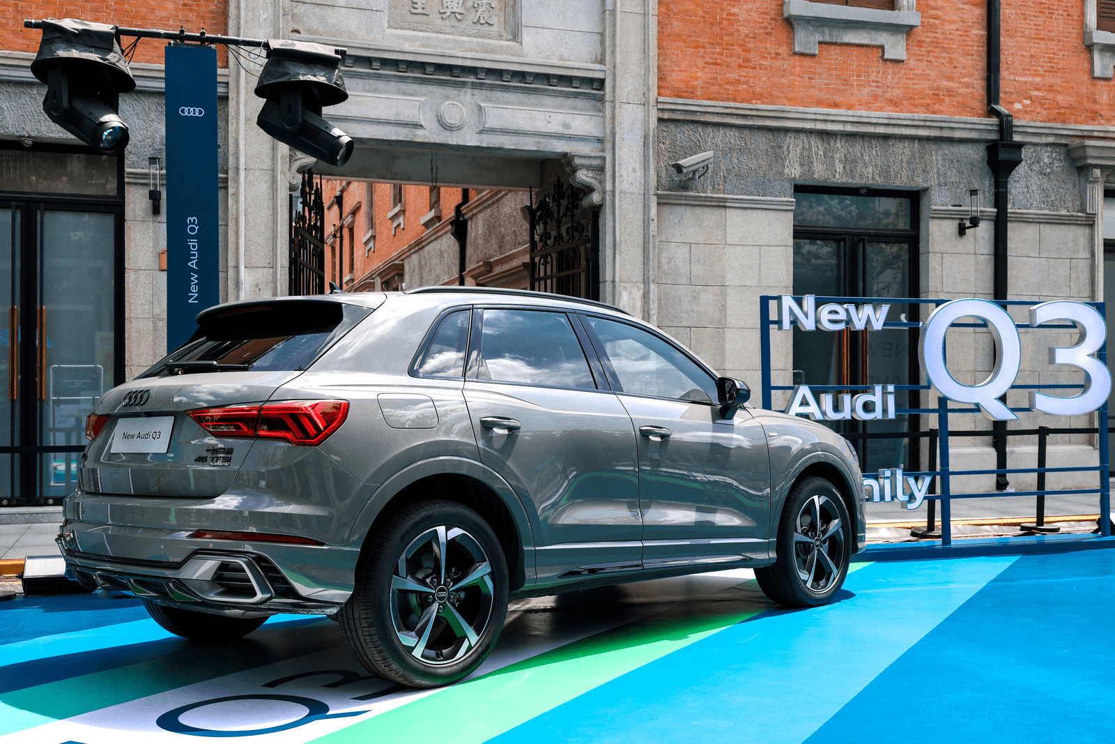 设计动力升级 新奥迪q3家族售价27.98万元-34.11万元_搜狐汽车_搜狐网