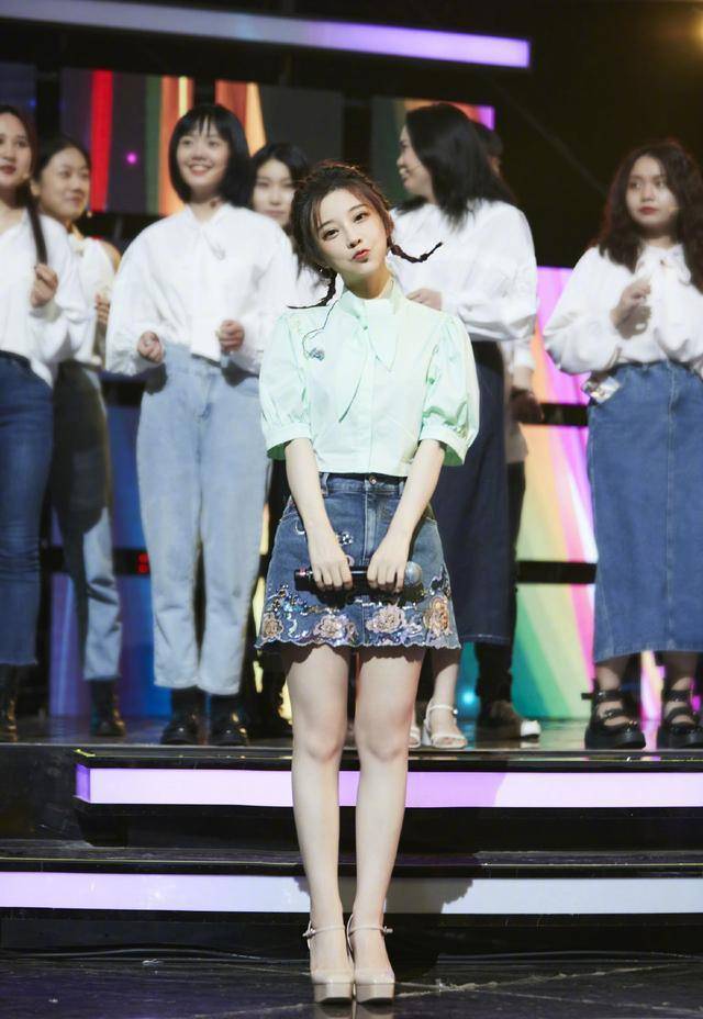 在鞋子中增加增高垫的女生来说.