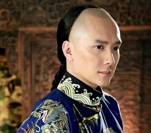 看看这些真实的清朝发型,令人难以接受_辫子_头发_电视剧