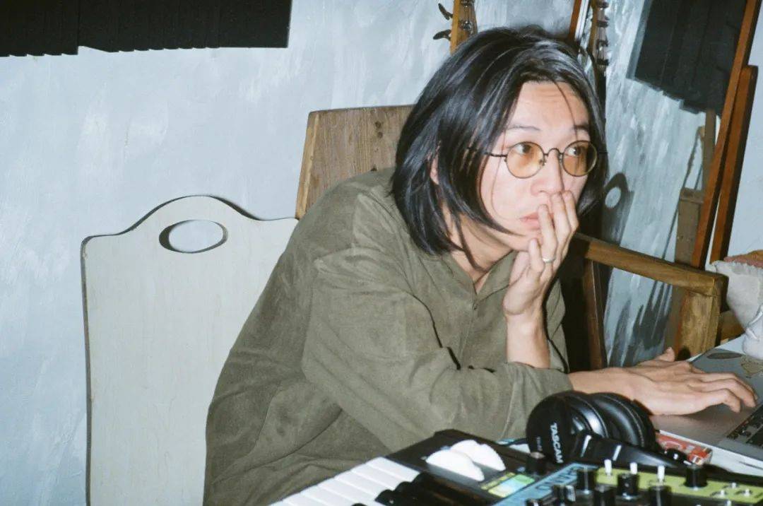 火箭飞上太空,张若水出新专_专辑_音乐_状态