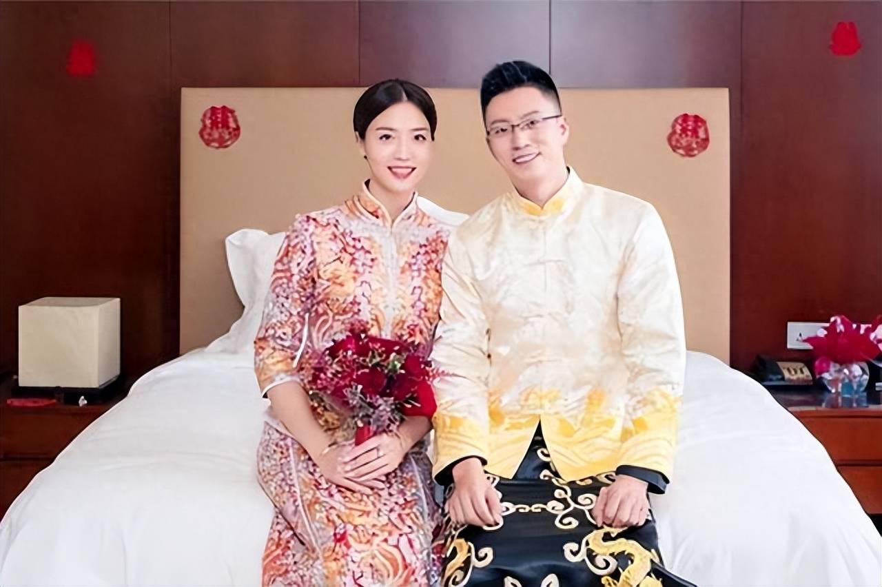 七夕节除了朱婷外 21世纪后中国女排大队长都找到自己另外一半_惠若琪