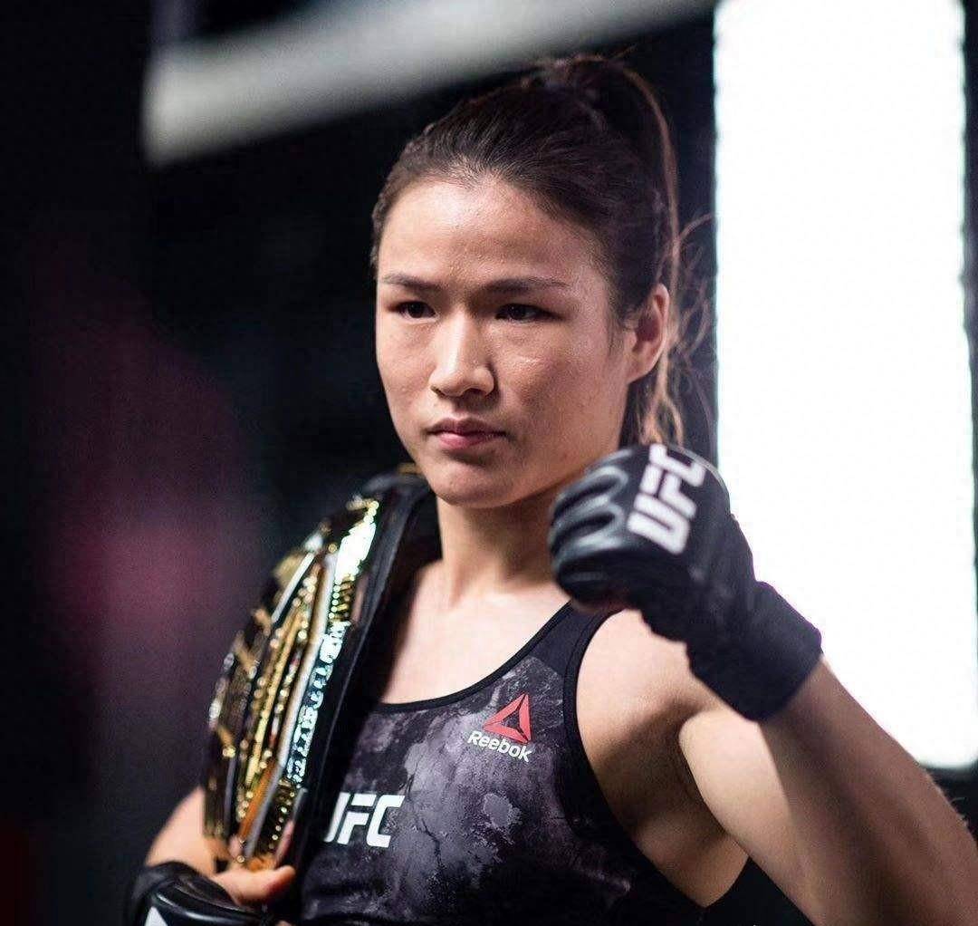 她一拳的力量达到510斤,曾把对手打成异形_乔安娜_格斗_女子