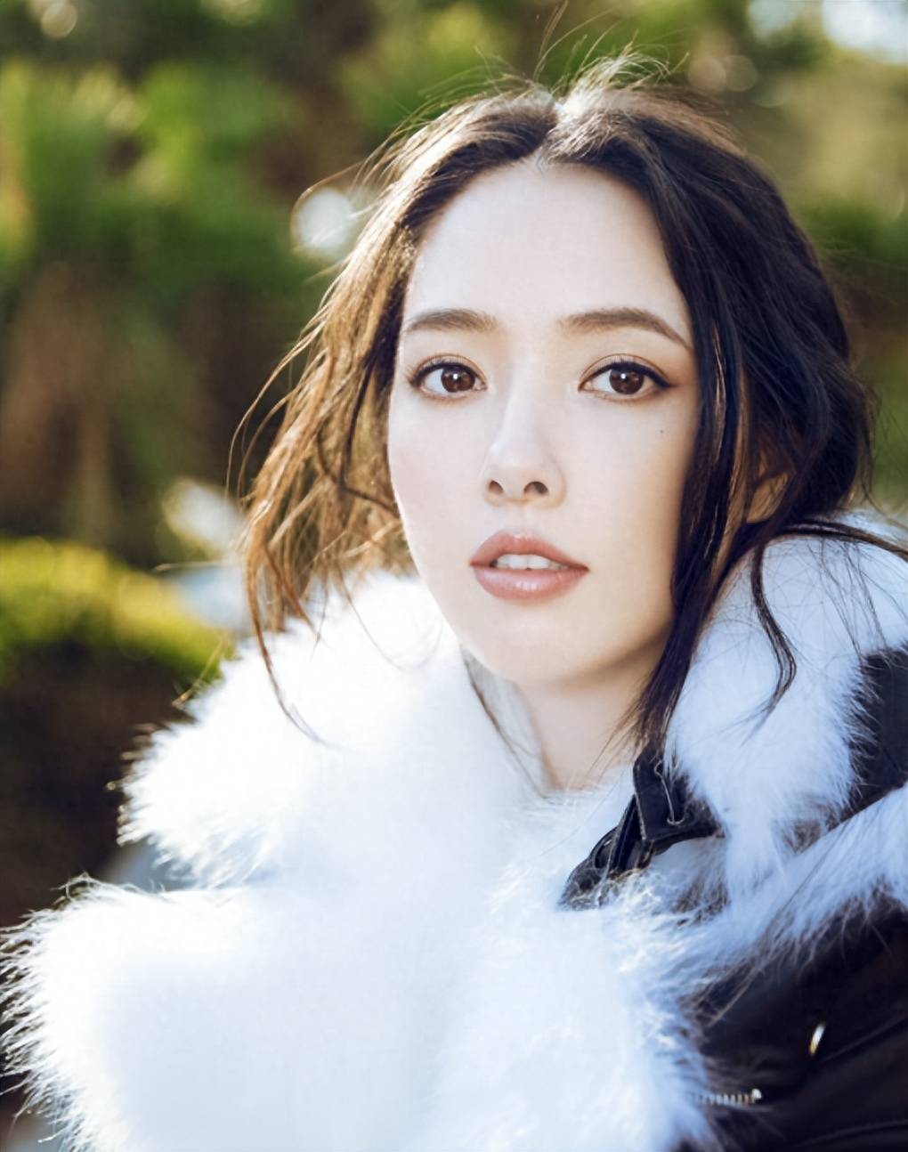 郭碧婷复出!二胎后身材不如从前,面相和向太越来越像!_女子_网友_孩子