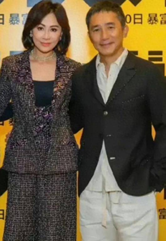 就在几个小时前,刘嘉玲还发布了有关梁朝伟的帖子,让他享受拍摄过程