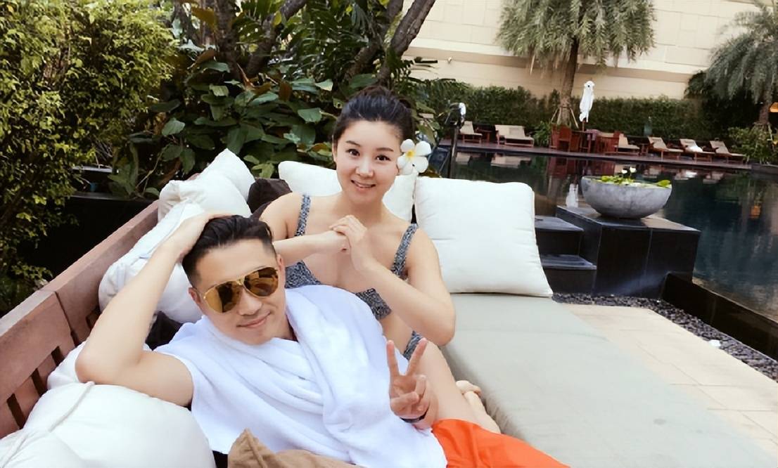 37岁依然似少女,出道20年,从不接吻戏_李小萌_王雷_工作