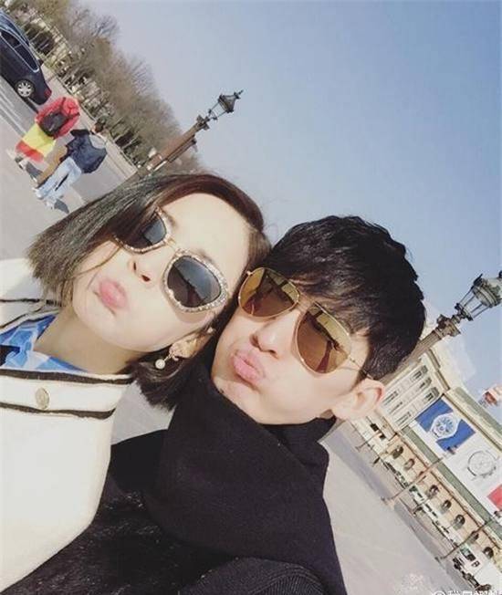 古力娜扎蝴蝶结造型被指美到无可挑剔:难怪张翰会选她_明星_迪丽热巴