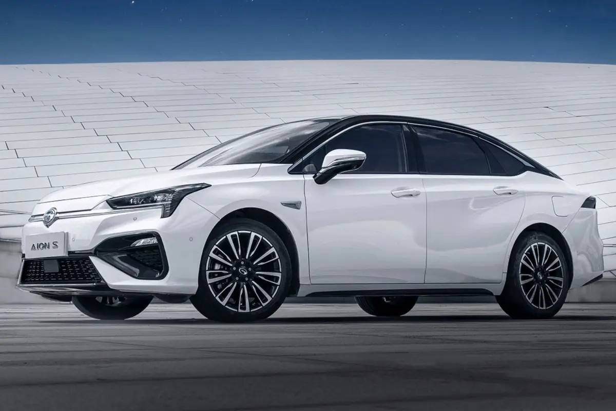 畅享驾驶舒适aion s_搜狐汽车_搜狐网