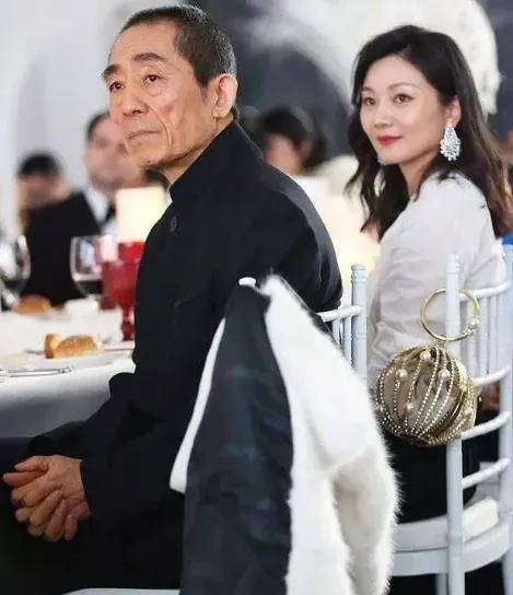 陈婷在对的时间遇到了对的人愿他们幸福长久_张艺谋_王海珍_事业