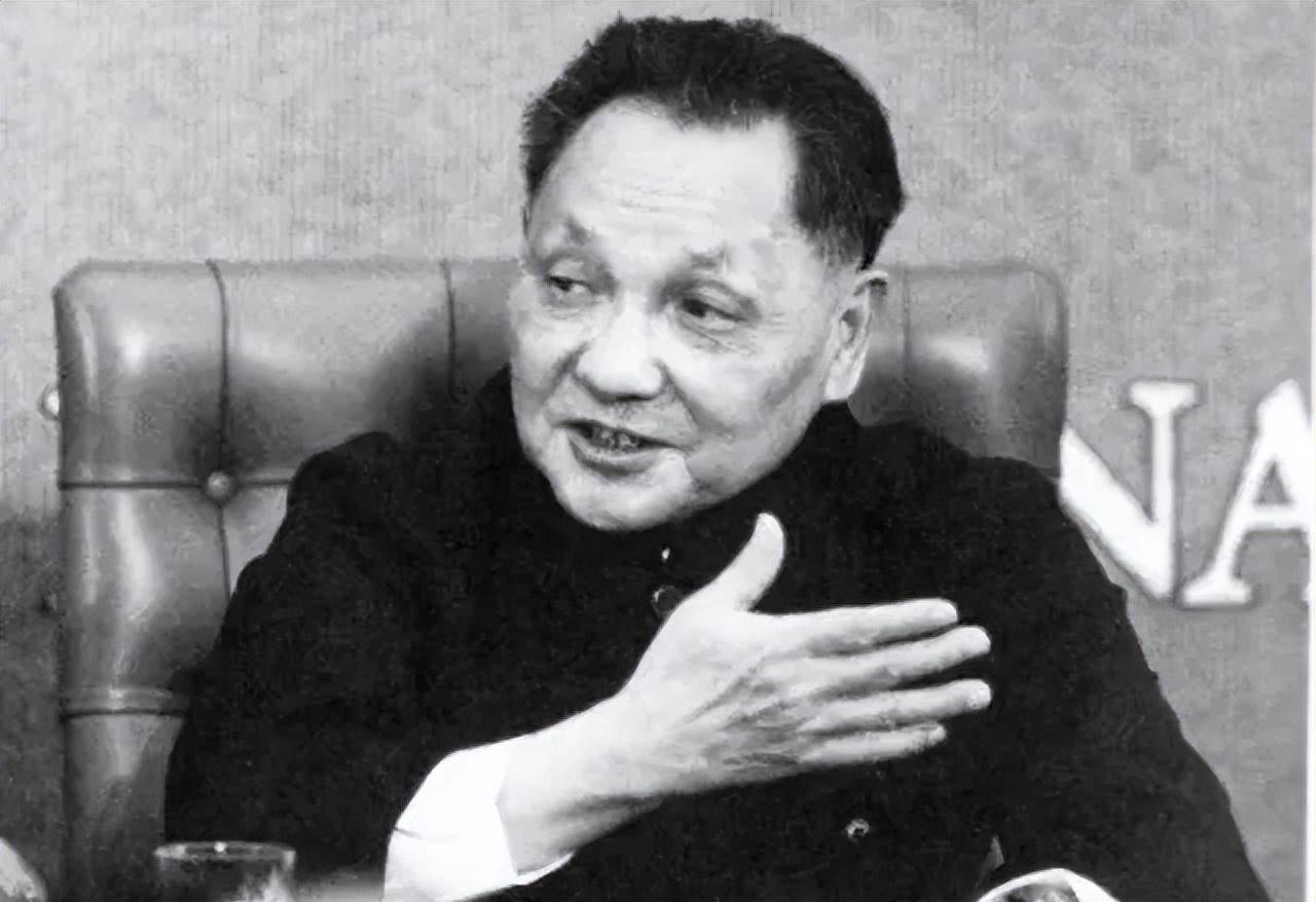 “老干部”1982年，邓公下达命令：13位副总理只保留2位，其余全部裁掉