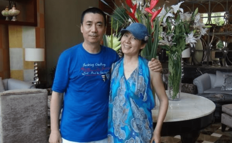 地方著名演员范明,娶大6岁女总裁为妻,继子成他最大骄傲_厉玲_表演