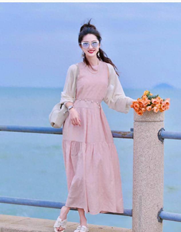 穿裙子都懂得在这3处"留白",看着优雅还显瘦_比例_身材_女性