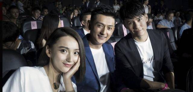 郭京飞化身宝妈男扮女装笑翻观众_暗黑_darker_孟芸