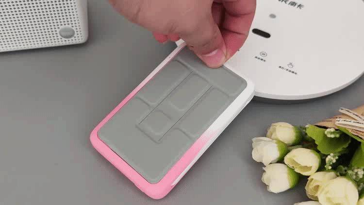 轻装上阵,完美解决带数据线的麻烦:sanag塞那K60无线磁吸充电宝