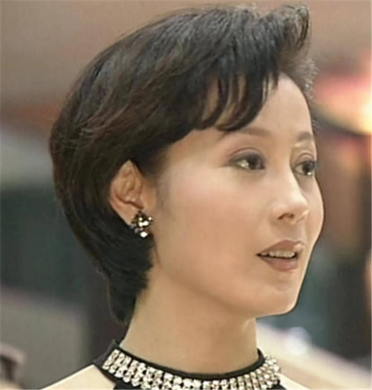 风流导演尤小刚:妻子小她33岁,2婚小三是邬倩倩,他有何魅力?